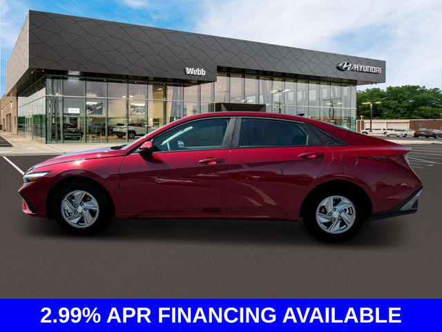 New 2025 Red Hyundai SE image 3