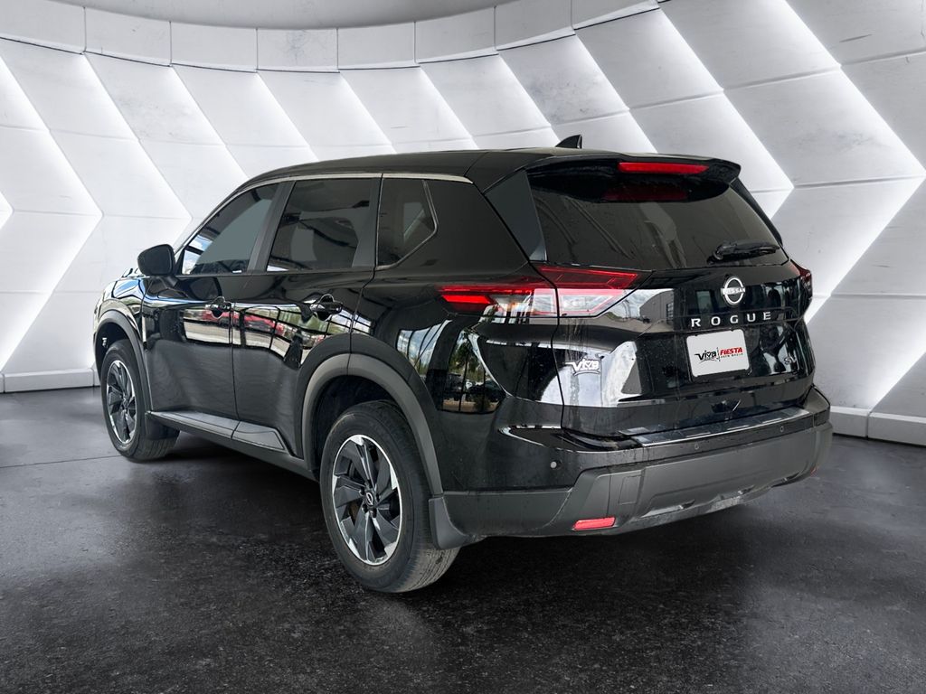 2024 Nissan Rogue SV photo 6