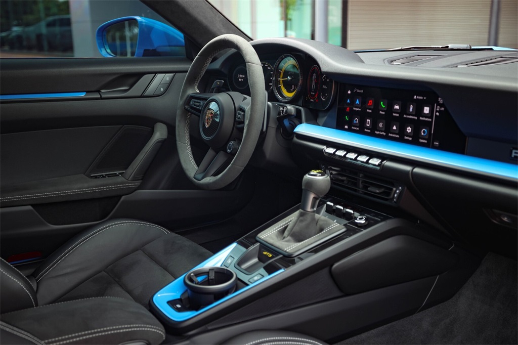 2024 Porsche 911 GT3 photo 40
