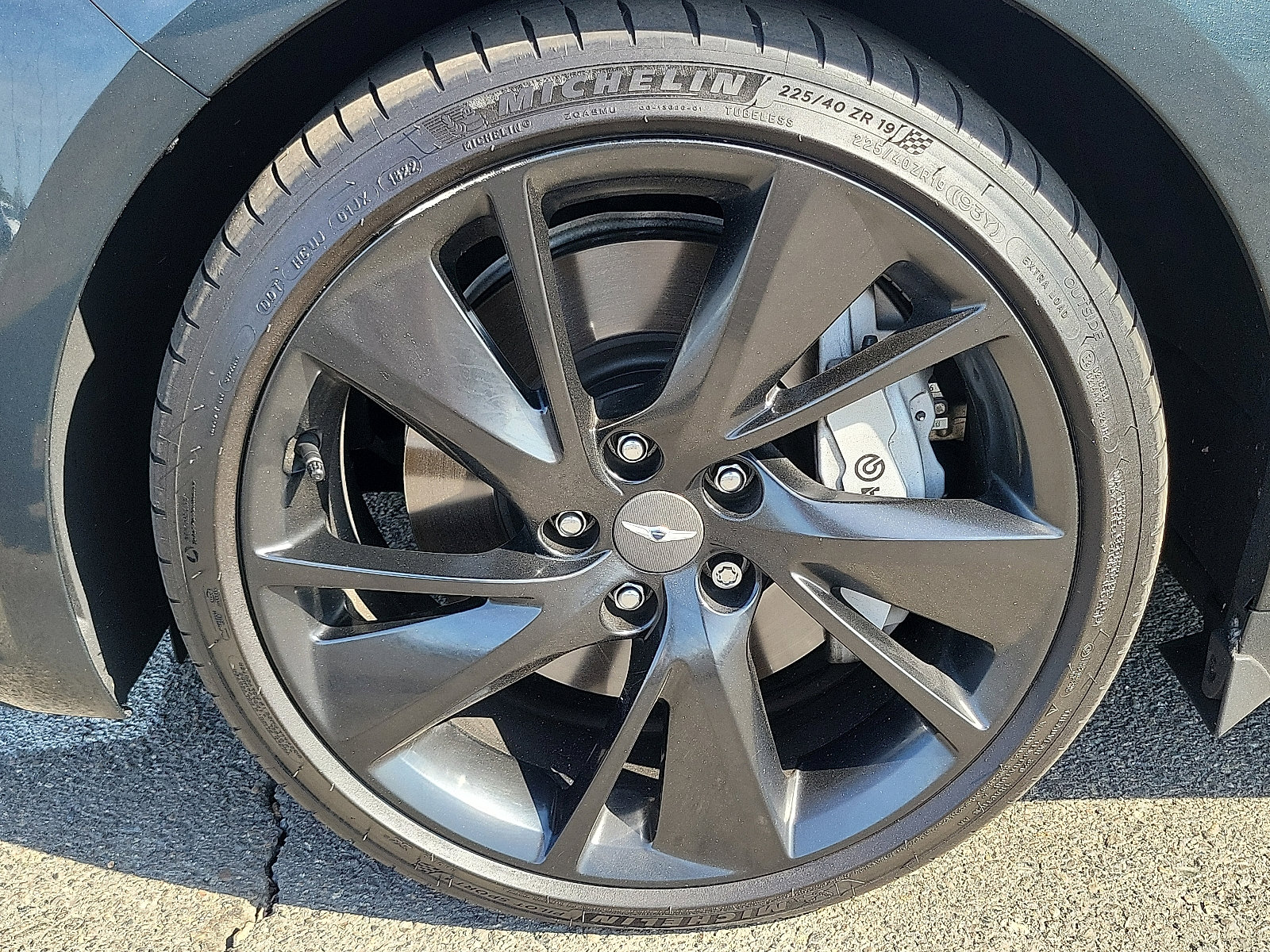2023 Genesis G70 3.3T Sport Prestige Advanced photo 21