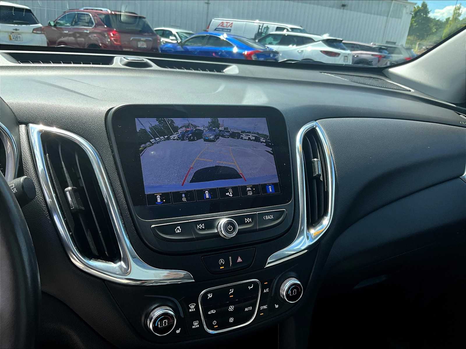 2022 Chevrolet Equinox LT photo 19