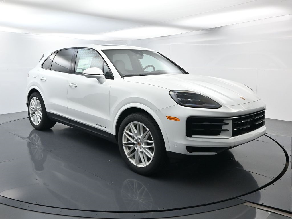 2026 Porsche Cayenne photo 14