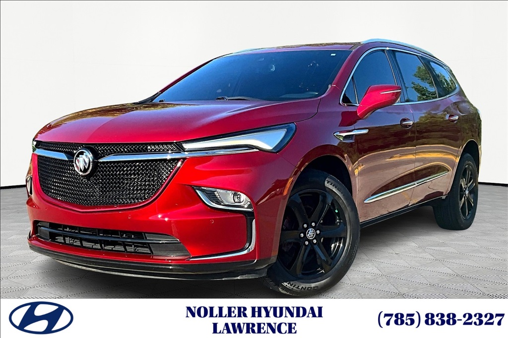 2023 Buick Enclave Essence's photo