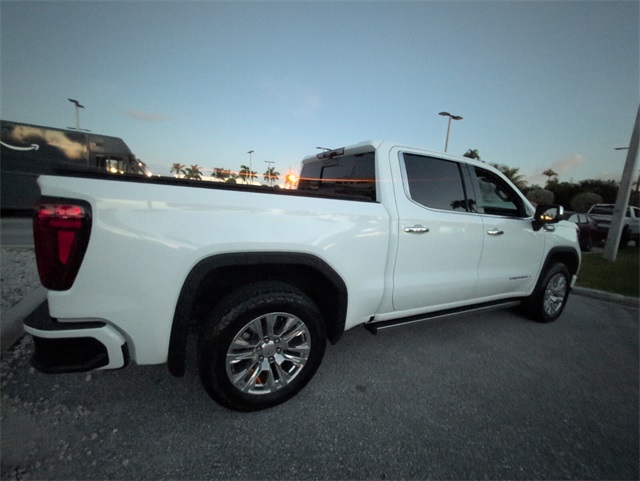 2024 Gmc Sierra 1500 Denali photo 12