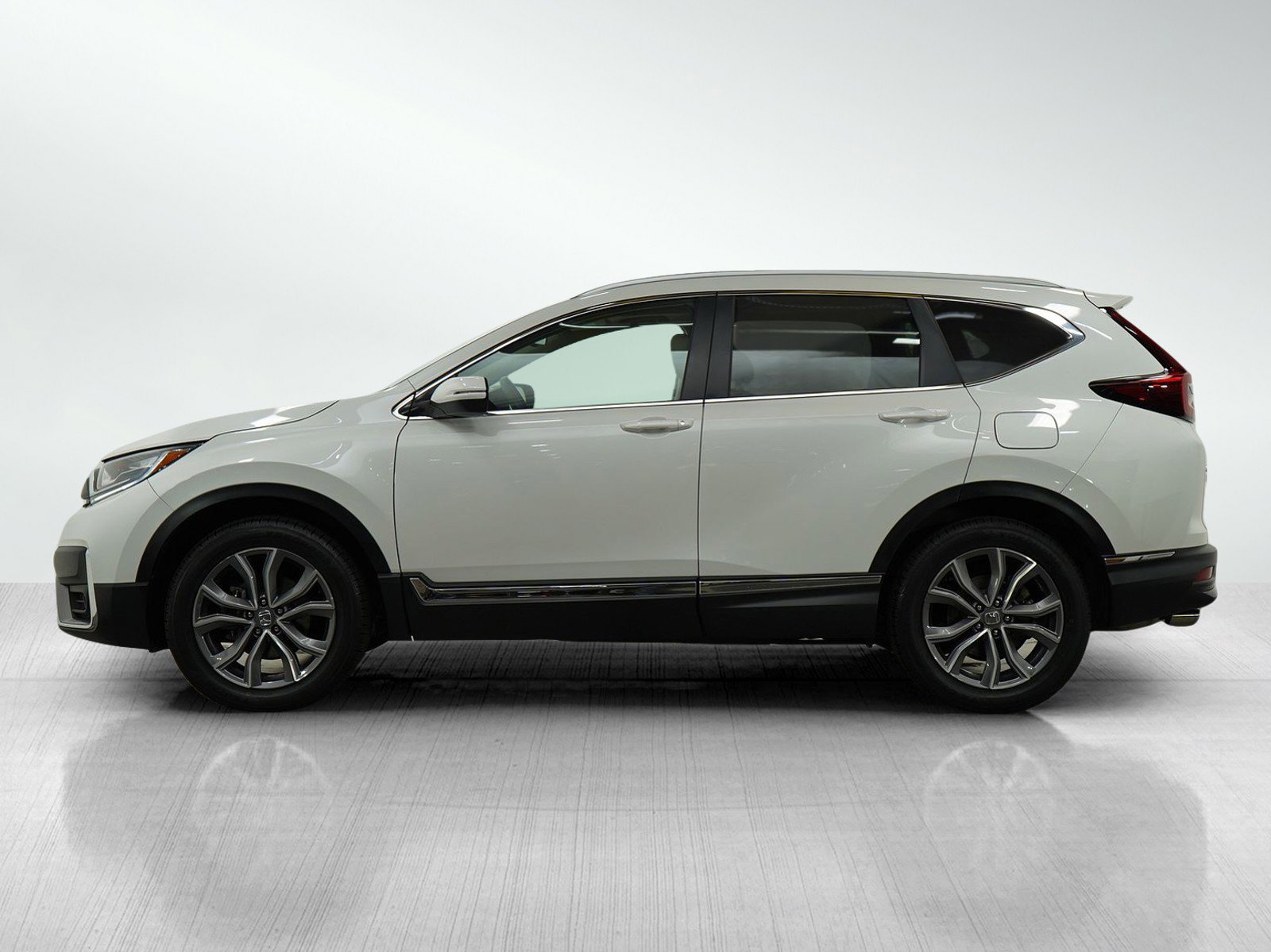 2022 Honda CR-V Touring photo 2