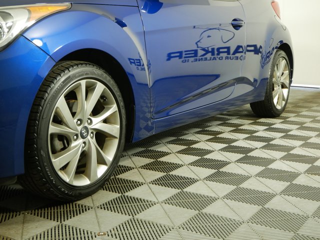 Used 2017 Hyundai Veloster Base with VIN KMHTC6AD7HU323194 for sale in Coeur d'Alene, ID