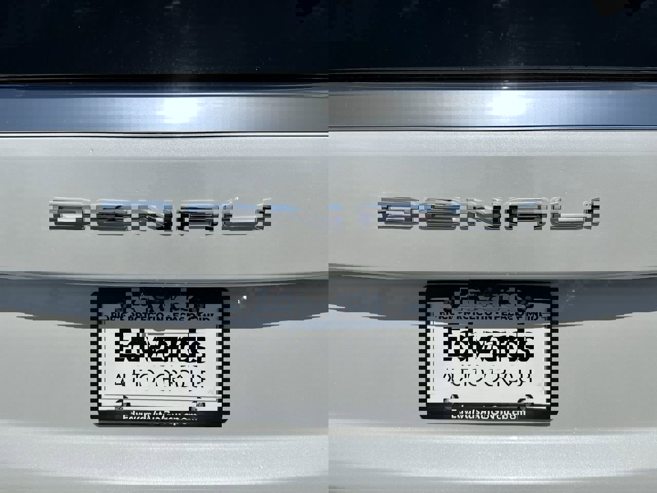 2025 Gmc Yukon AT4 Ultimate photo 31