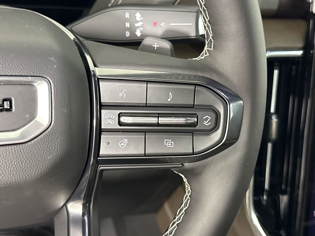 2025 Gmc Yukon Denali Ultimate photo 25