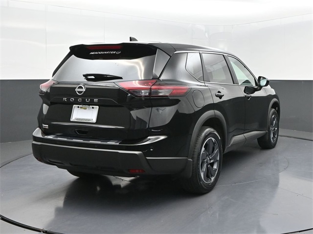 2026 Nissan Rogue SV photo 4