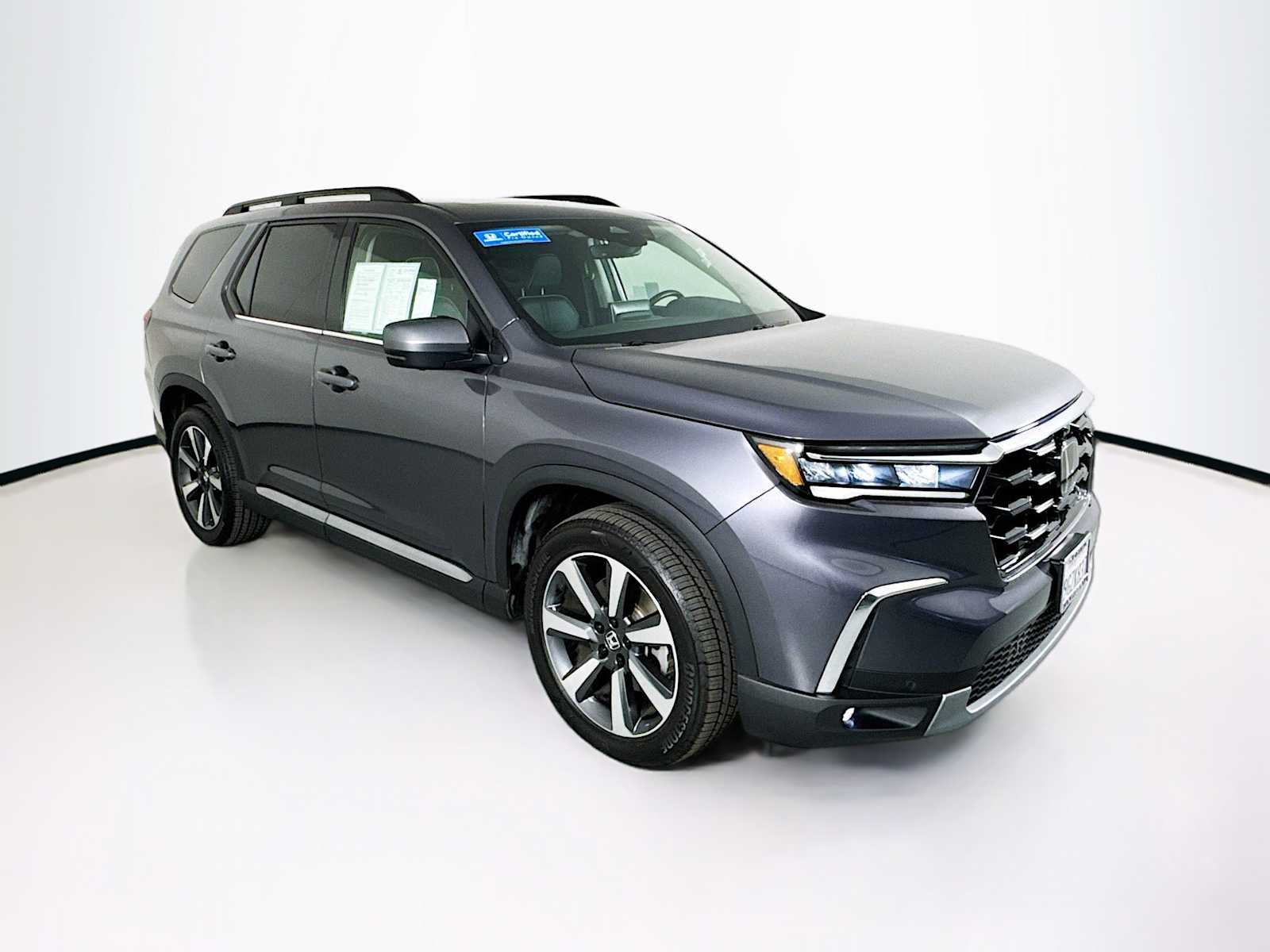 2023 Honda Pilot Elite's photo