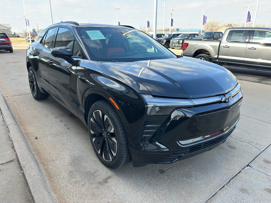 Used 2024 Chevrolet Blazer EV RS with VIN 3GNKDCRJ6RS156115 for sale in Manhattan, KS