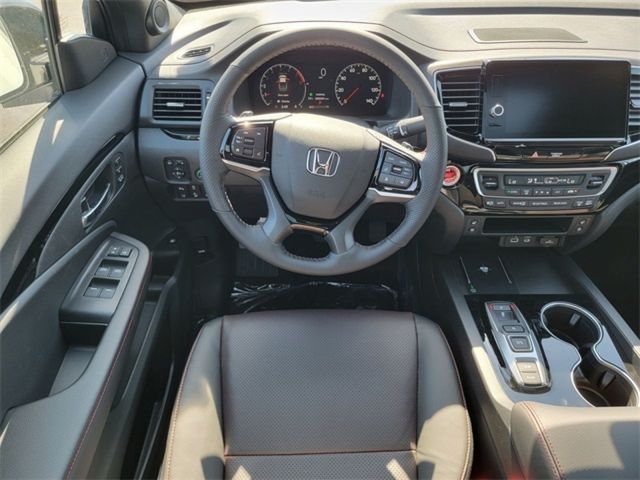 2025 Honda Ridgeline Black Edition photo 17