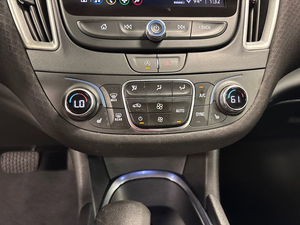 2023 Chevrolet Malibu 1LT photo 26