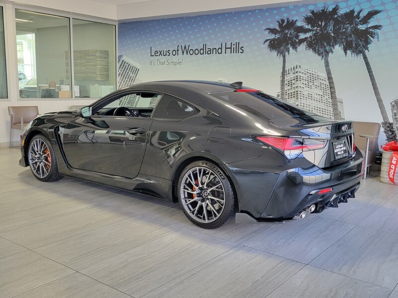2021 Lexus RC F photo 3