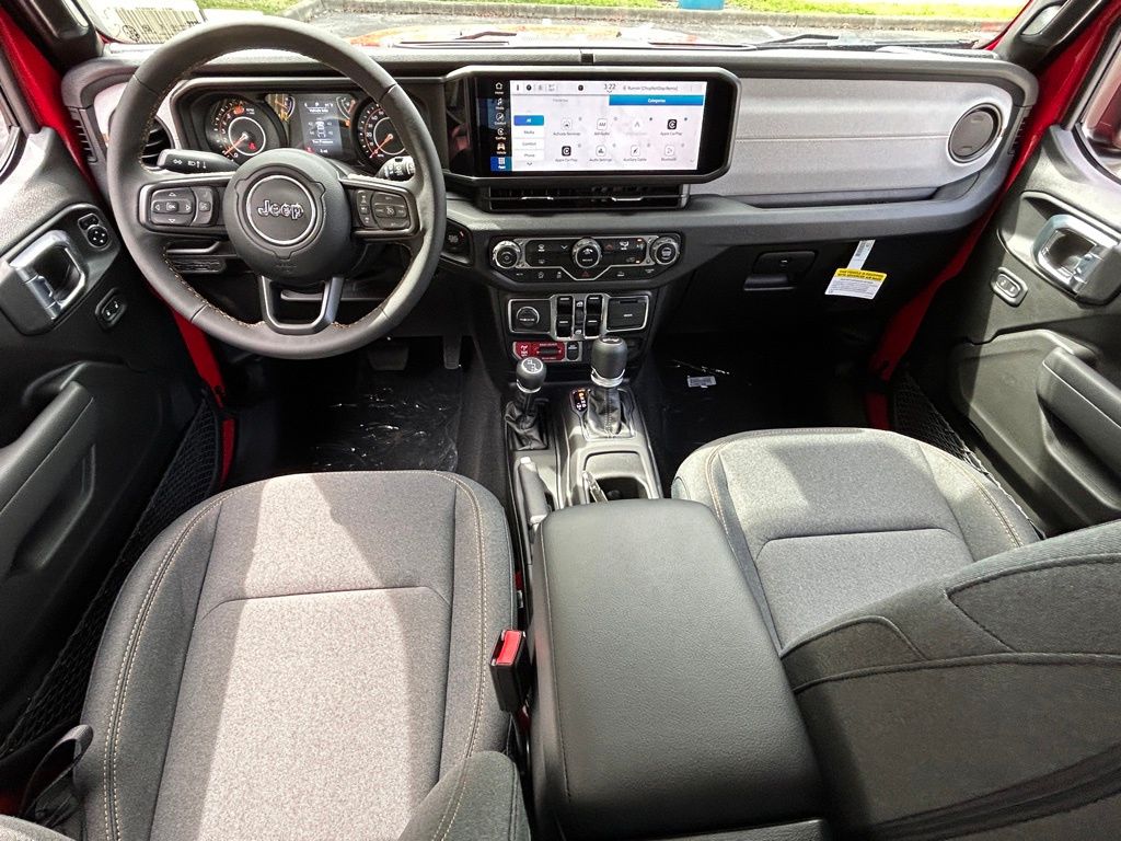 2025 Jeep Wrangler Willys photo 27