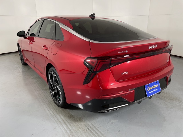 2026 Kia K5 GT-Line photo 6