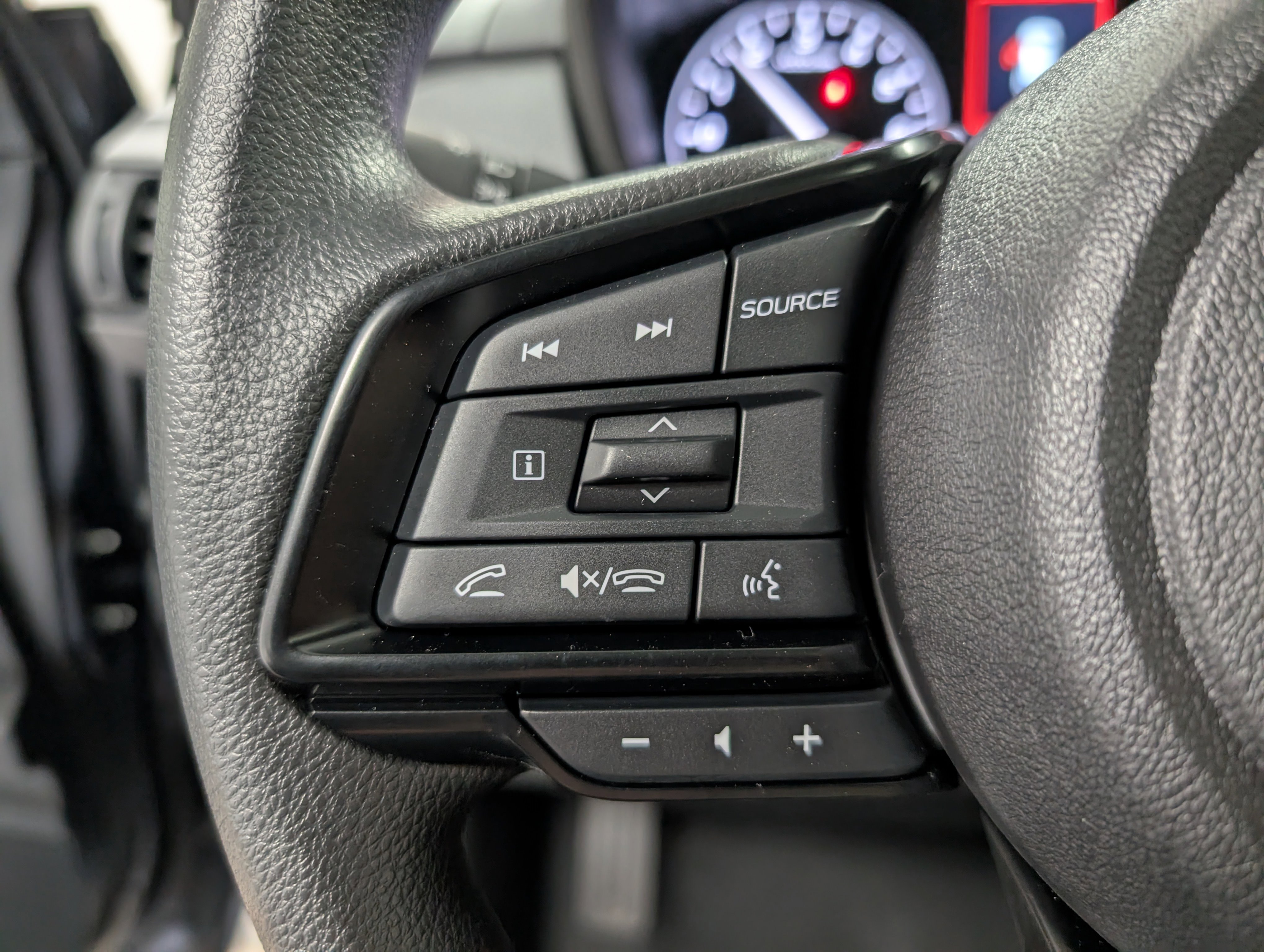 2025 Subaru Crosstrek Premium photo 9