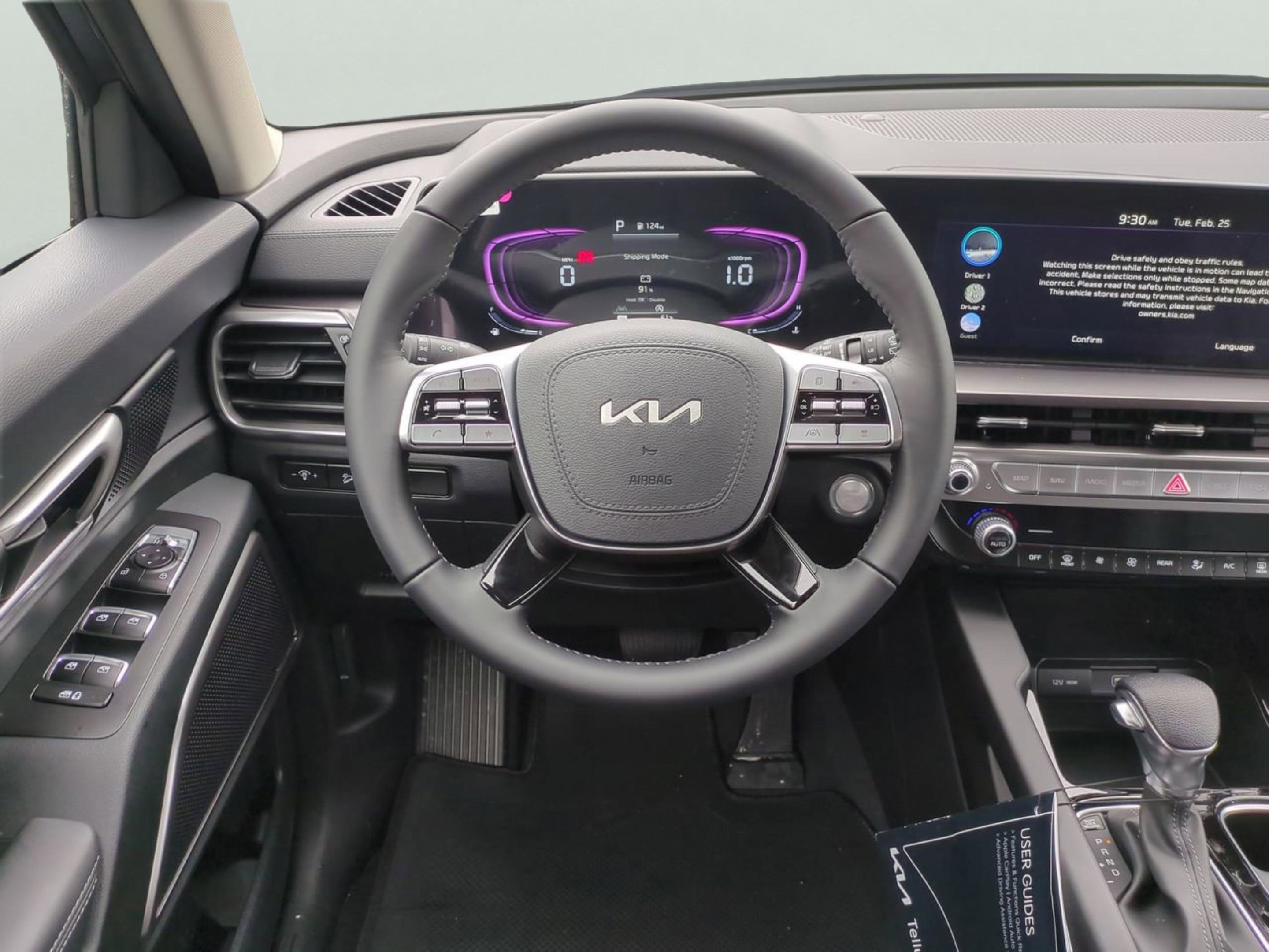 2025 Kia Telluride LX photo 15