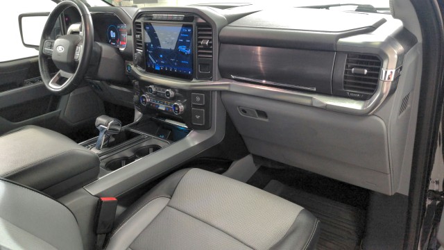 Used 2021 DARK BLUE Ford LARIAT image 28