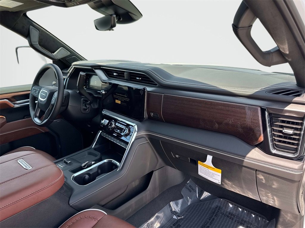 2026 Gmc Sierra 2500 HD Denali Ultimate photo 16