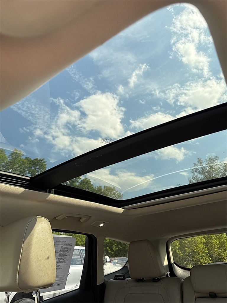 2017 Ford Escape Titanium photo 6