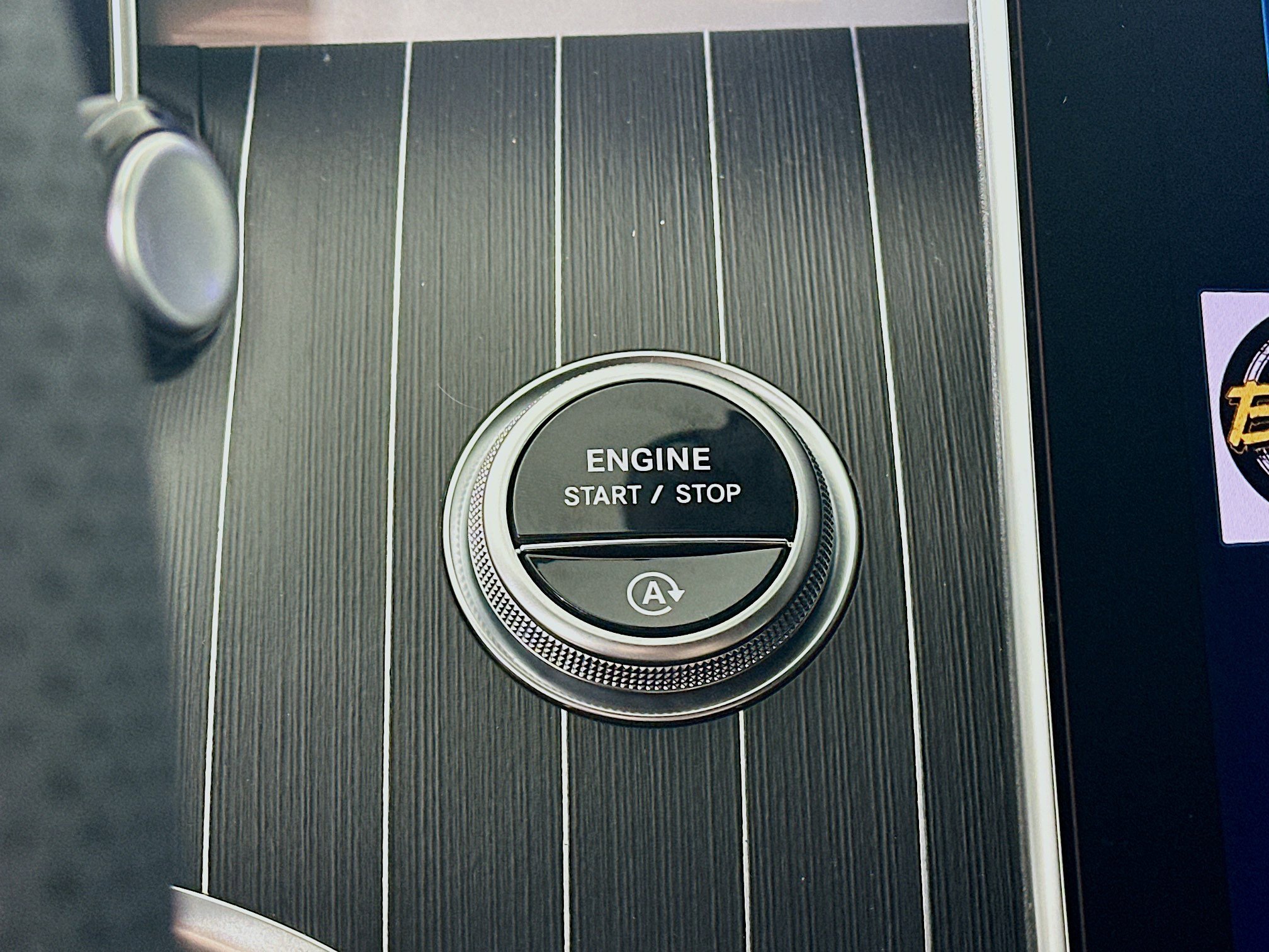 2025 Mercedes Benz C 300 4MATIC Sedan photo 15