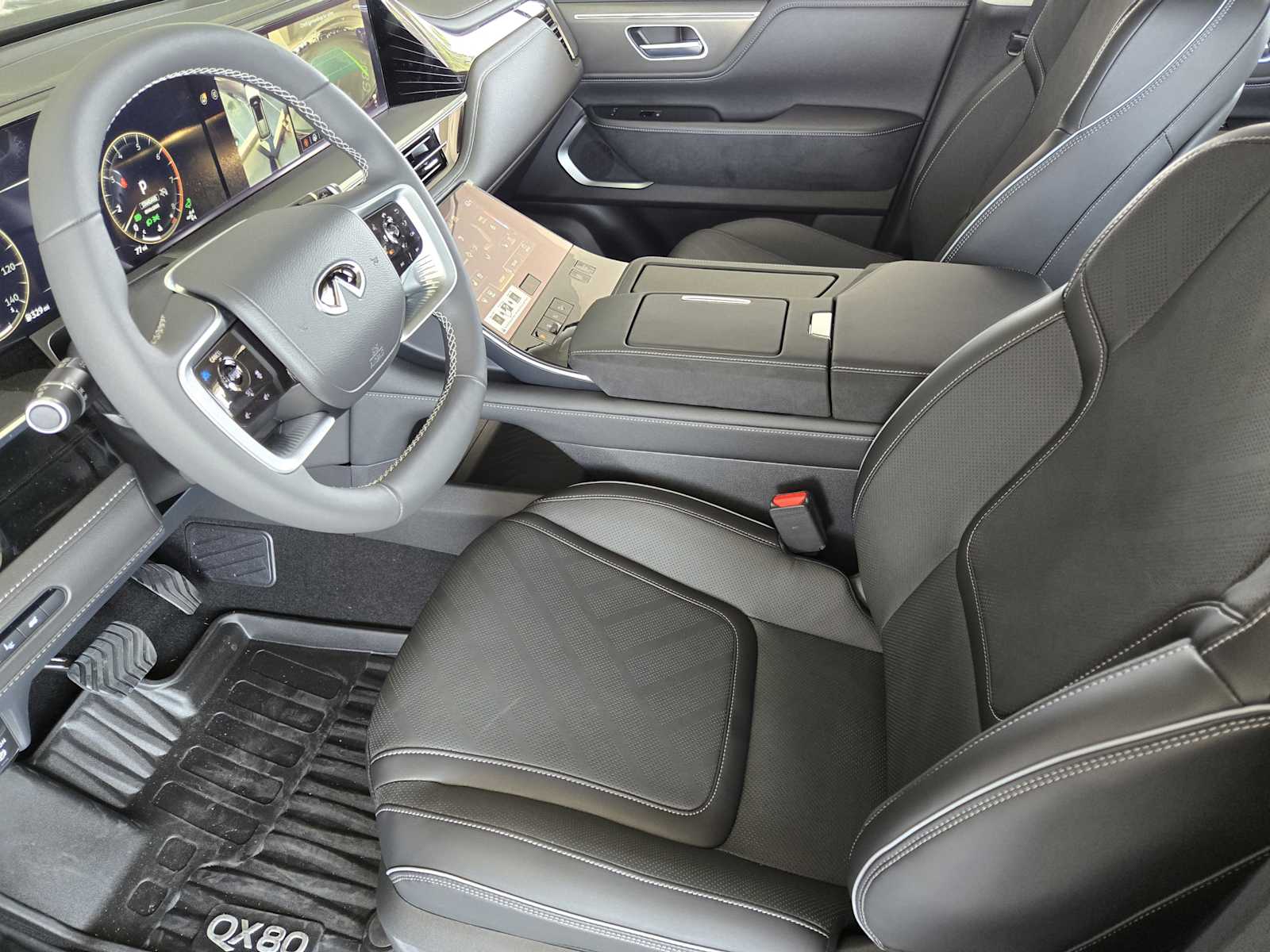 2026 INFINITI QX80 Luxe - Photo 6
