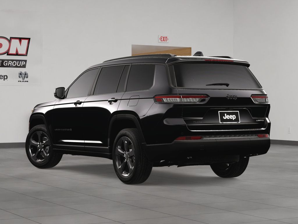 2025 Jeep Grand Cherokee Limited photo 4