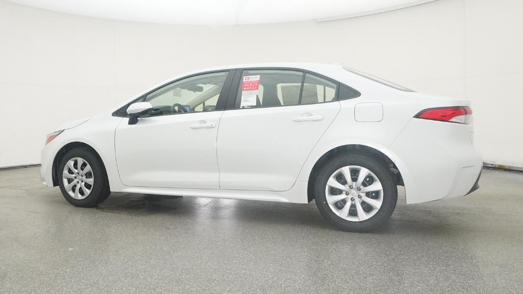 2025 Toyota Corolla Hybrid LE photo 12