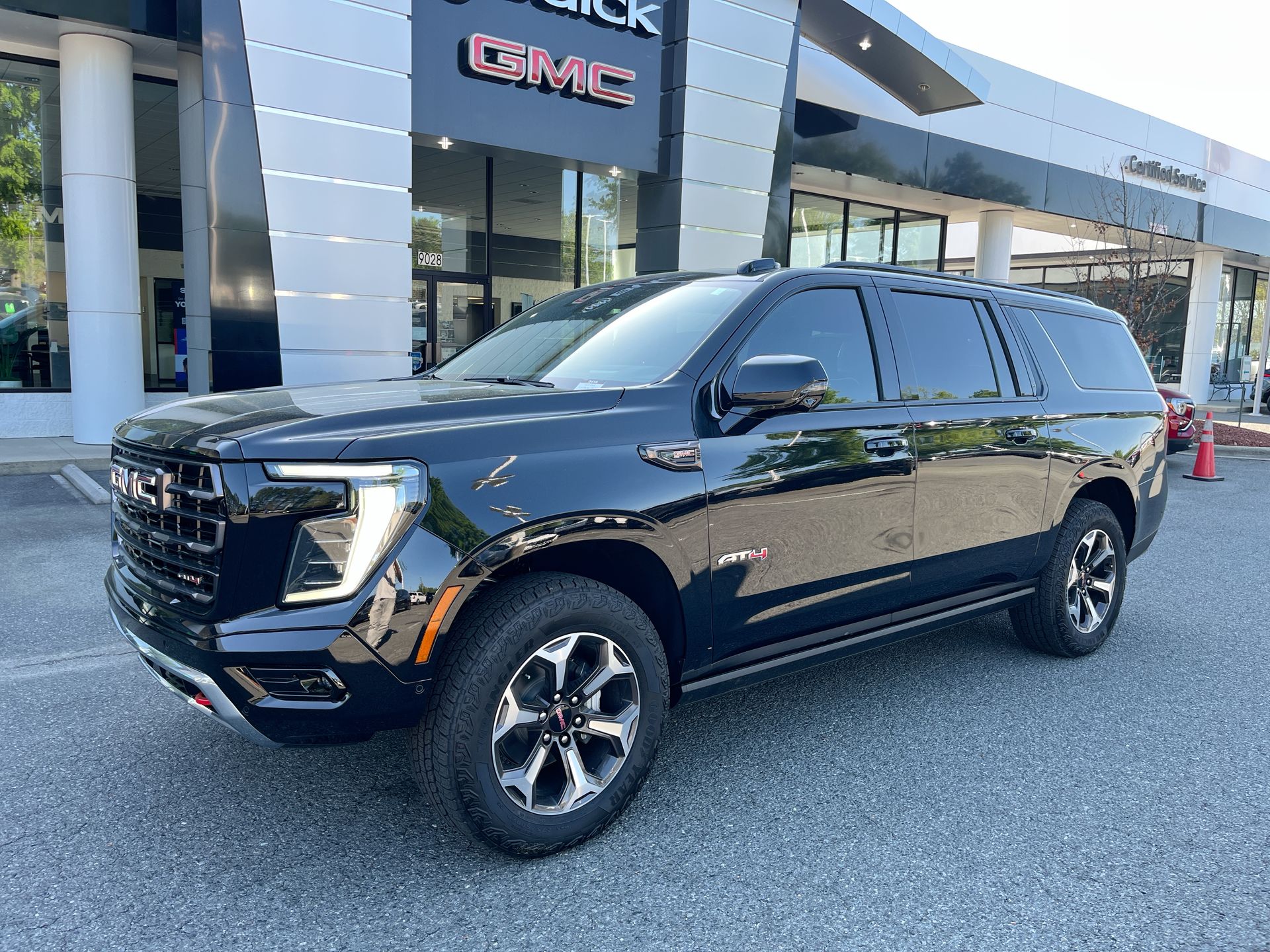 2025 Gmc Yukon XL AT4 Ultimate photo 34