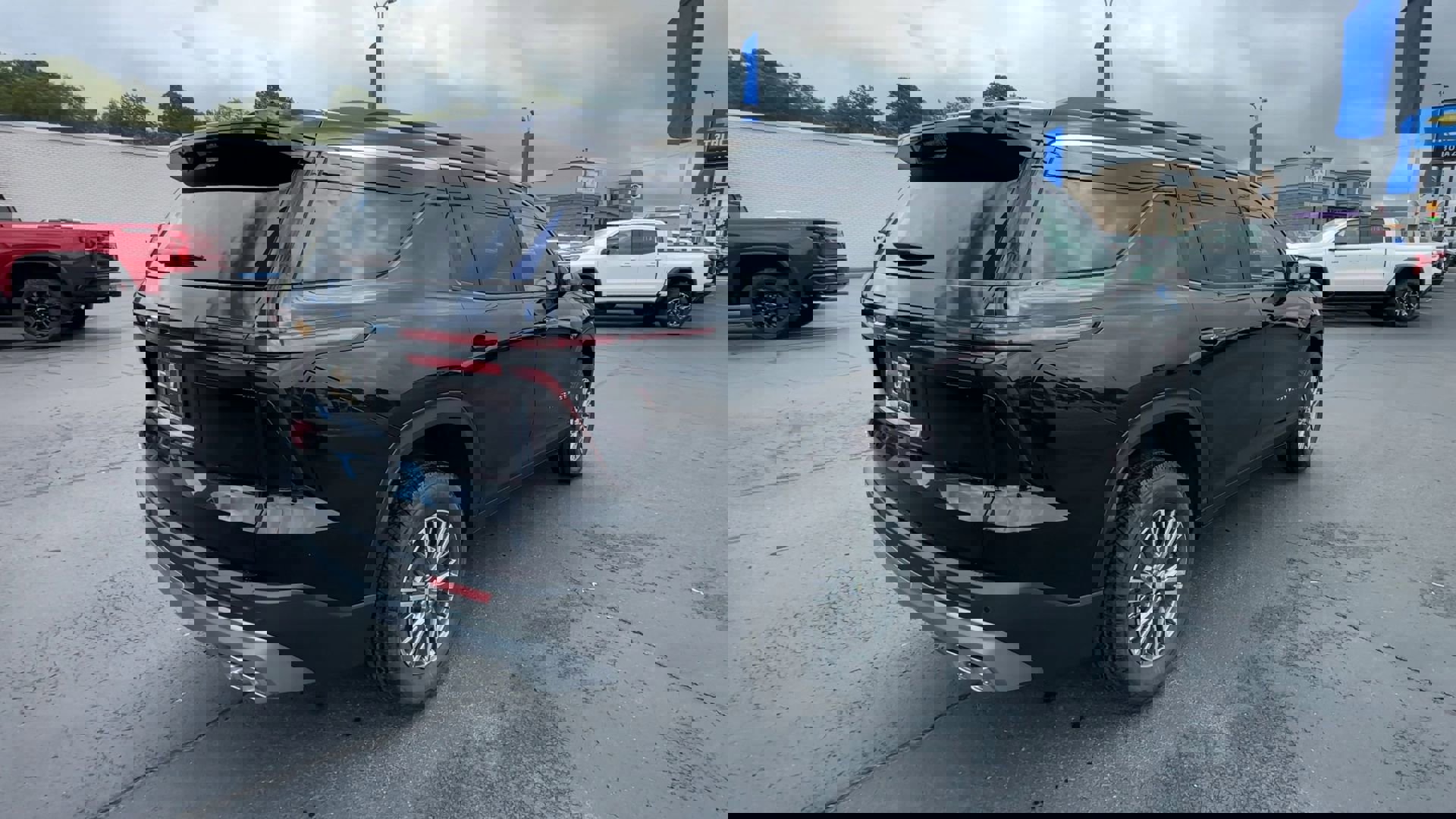 2026 Chevrolet Traverse photo 4