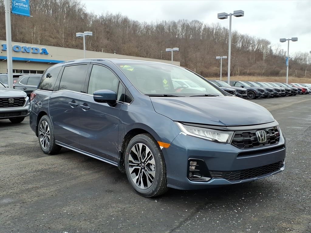 2026 Honda Odyssey Elite's photo