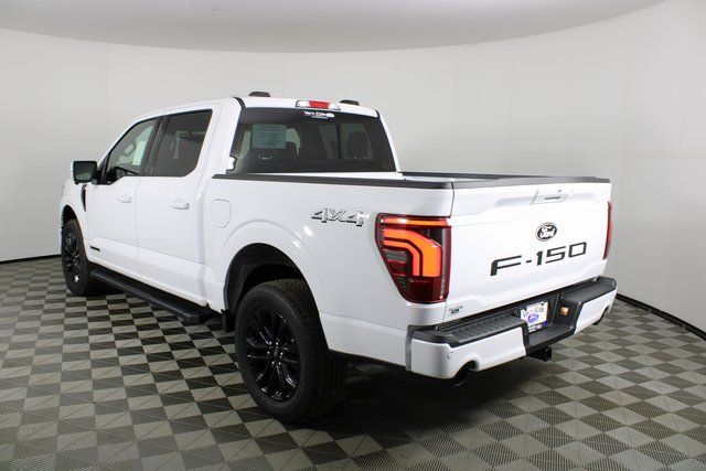 2025 Ford F-150 Lariat photo 4