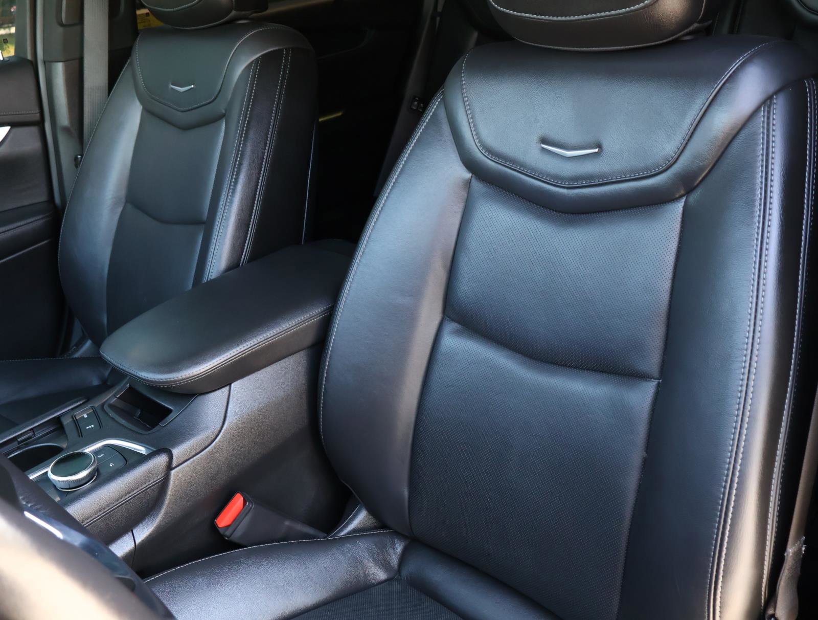 2023 Cadillac XT6 Premium Luxury photo 18