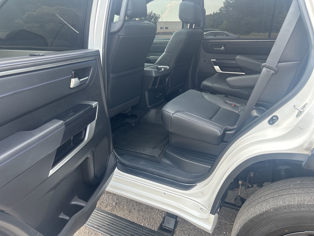 2023 Toyota Sequoia photo 26