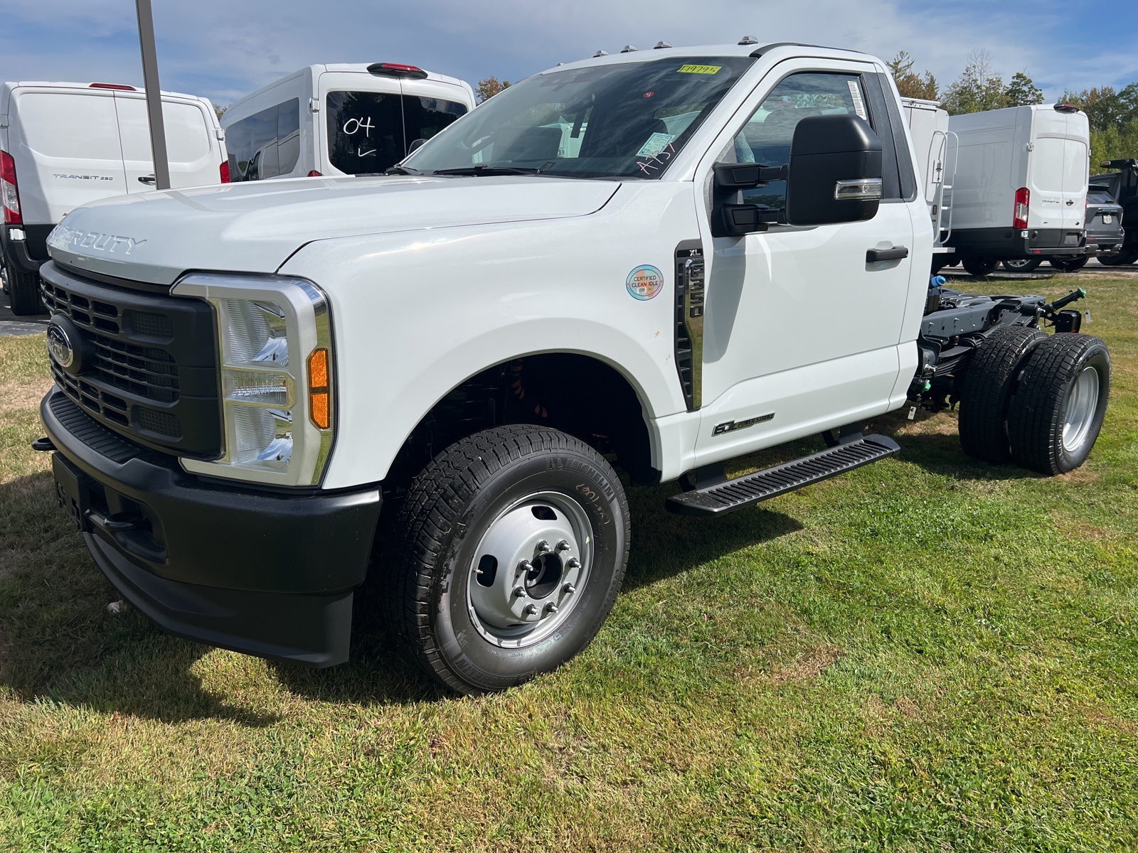 2026 Ford F-350 XL photo 3