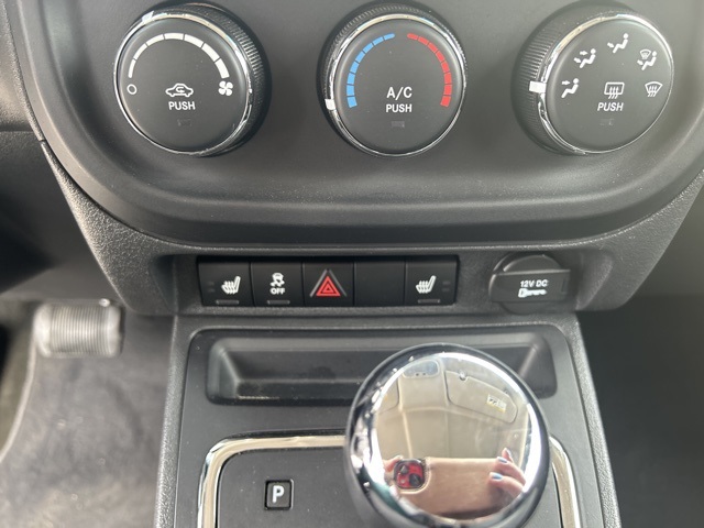 2017 Jeep Patriot Latitude photo 16