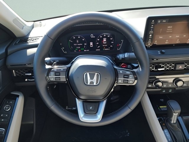 2025 Honda Accord Hybrid Touring photo 25