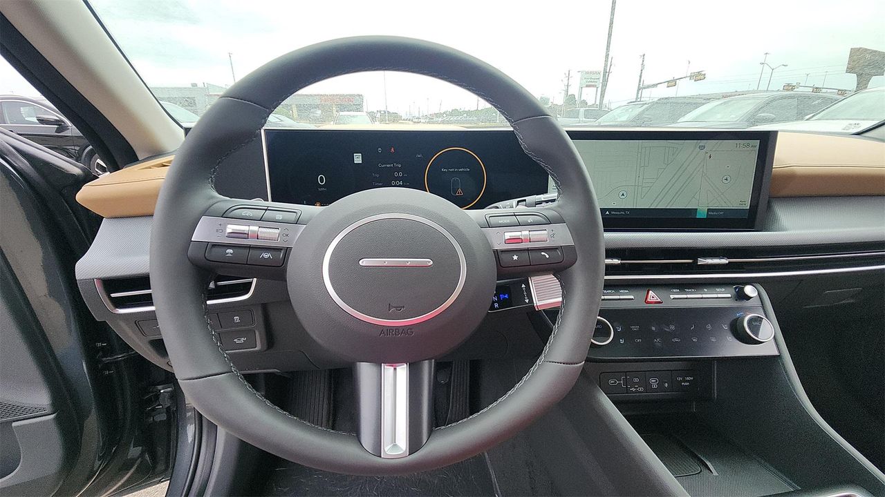 2025 Hyundai Sonata Hybrid Limited photo 21