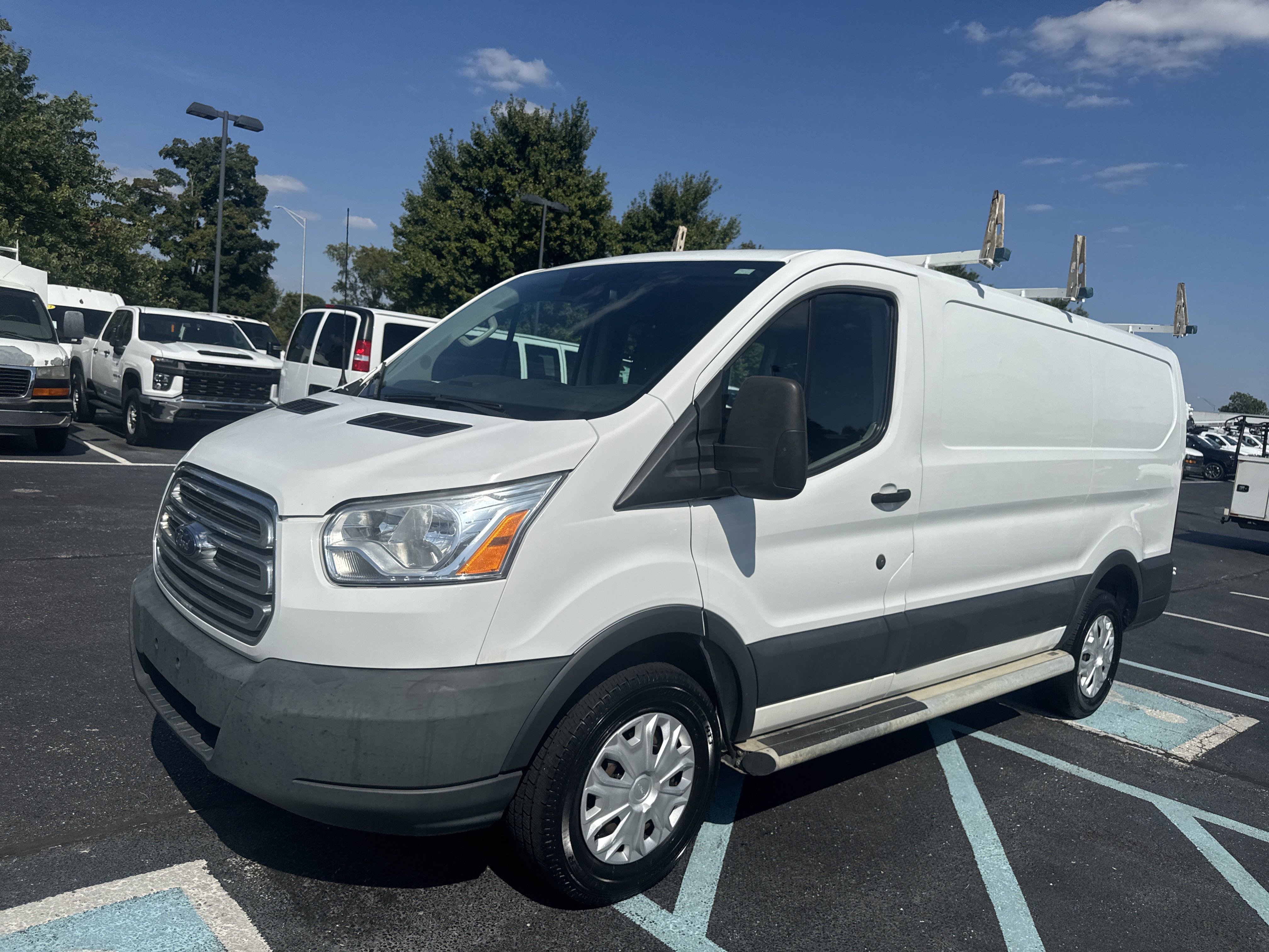 2017 Ford Transit Van photo 13