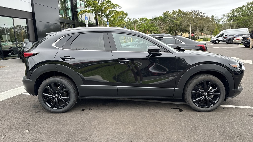 2024 Mazda CX-30 2.5 Turbo Premium photo 4