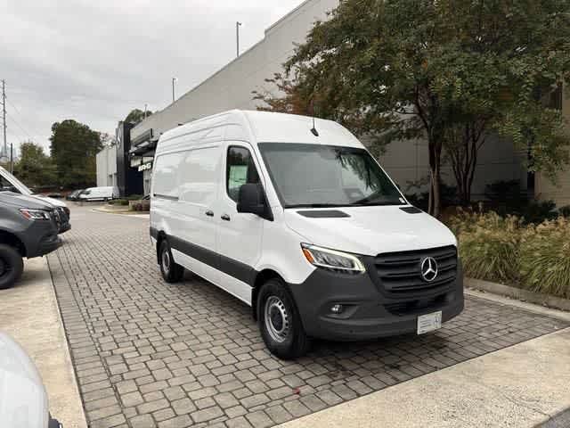 2025 Mercedes-Benz Sprinter Cargo Van Base's photo