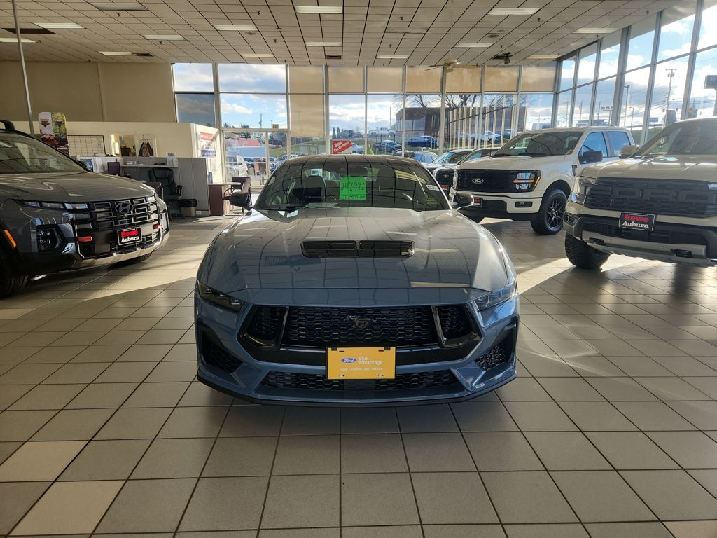 2024 Ford Mustang GT Premium photo 2