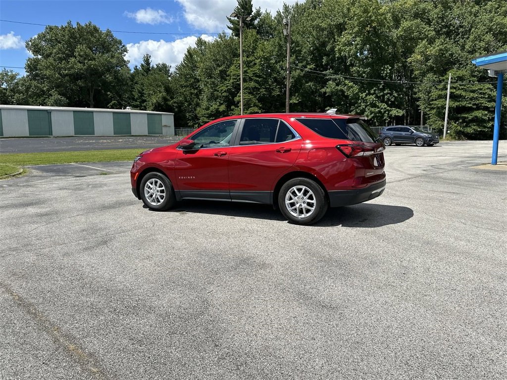 2023 Chevrolet Equinox LT photo 12