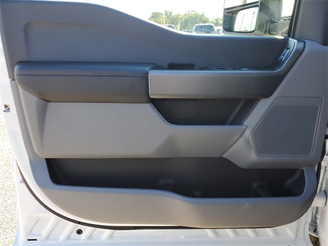 2026 Ford F-250 XL photo 16
