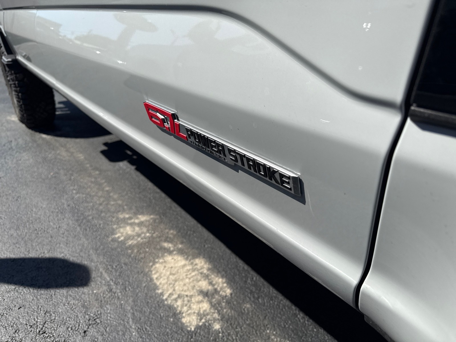 2026 Ford F-250 Platinum photo 3