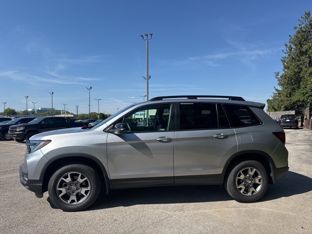 2022 Honda Passport TrailSport photo 28