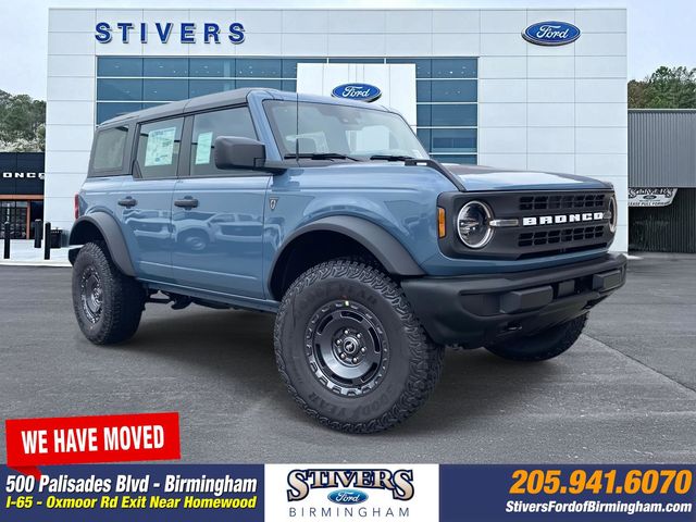 2025 Ford Bronco 4-Door Base's photo