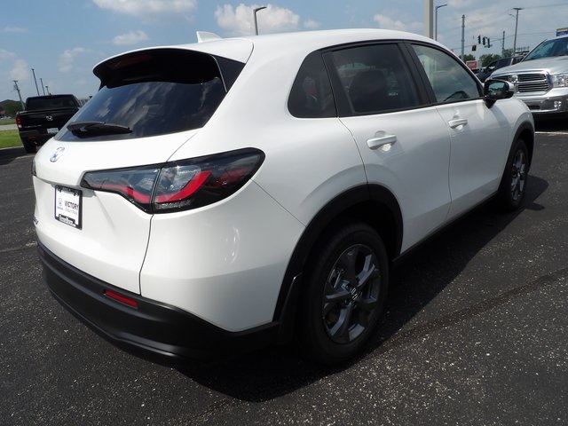 2026 Honda HR-V LX photo 7