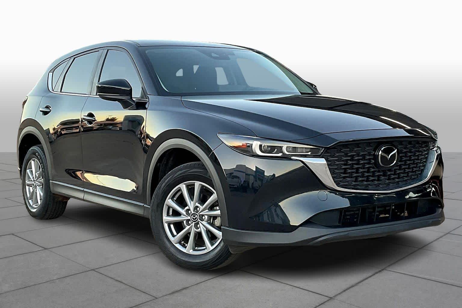 2022 Mazda CX-5 2.5 Sport photo 2